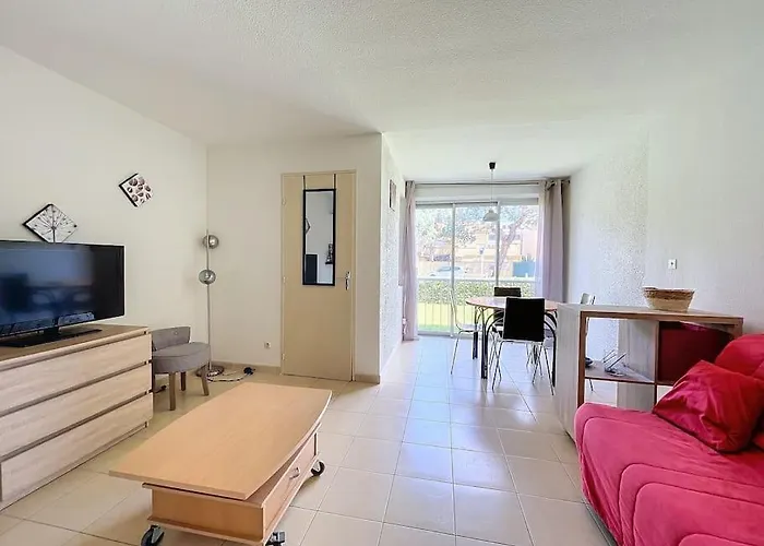 3362- 4 Couchages דירה