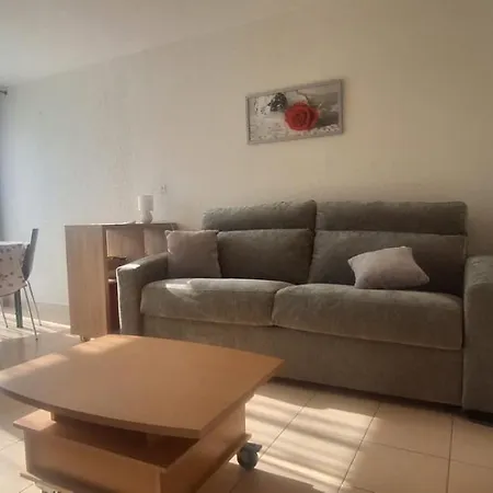 3362- 4 Couchages *